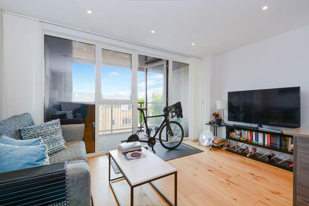 2 bed Apartment for rent in Deptford. From Living in London - Canada Water Tube Station 2 bed Apartment for rent in Deptford. From Living in London - Canada Water Tube Station