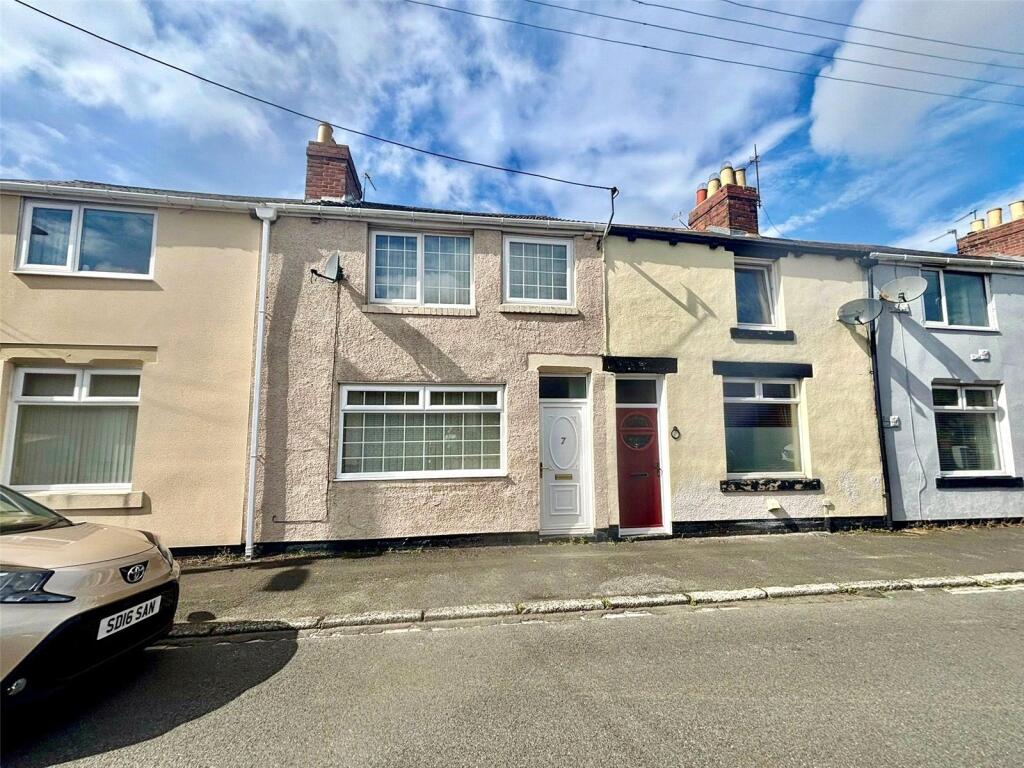 3 bed Mid Terraced House for rent in Houghton-le-Spring. From Hegartys Estate Agents - Houghton le Spring