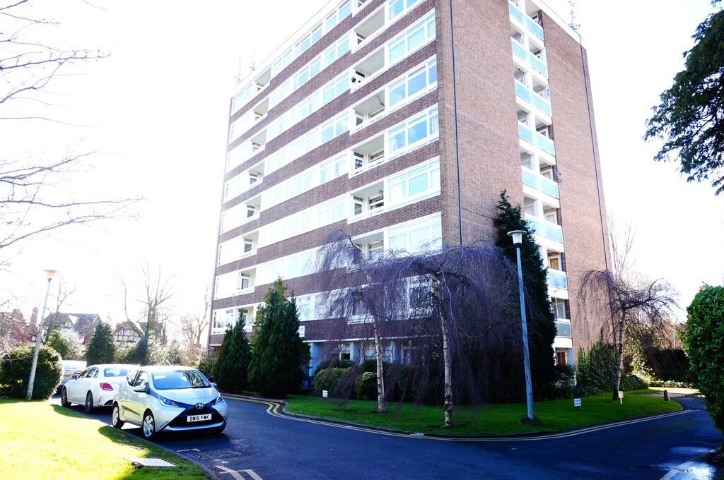 2 bed 1st Floor Flat for rent in Smethwick. From Henley Charles - Handsworth 2 bed 1st Floor Flat for rent in Smethwick. From Henley Charles - Handsworth