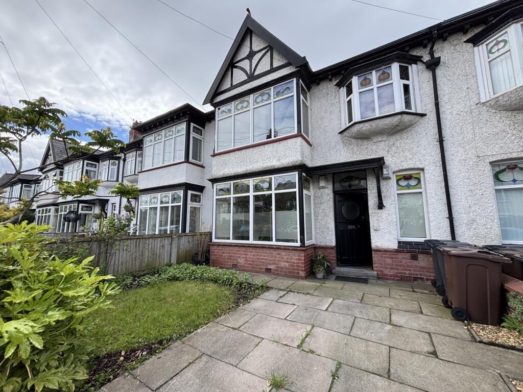 2 bed 1st Floor Flat for rent in Crosby. From Logic - Liverpool