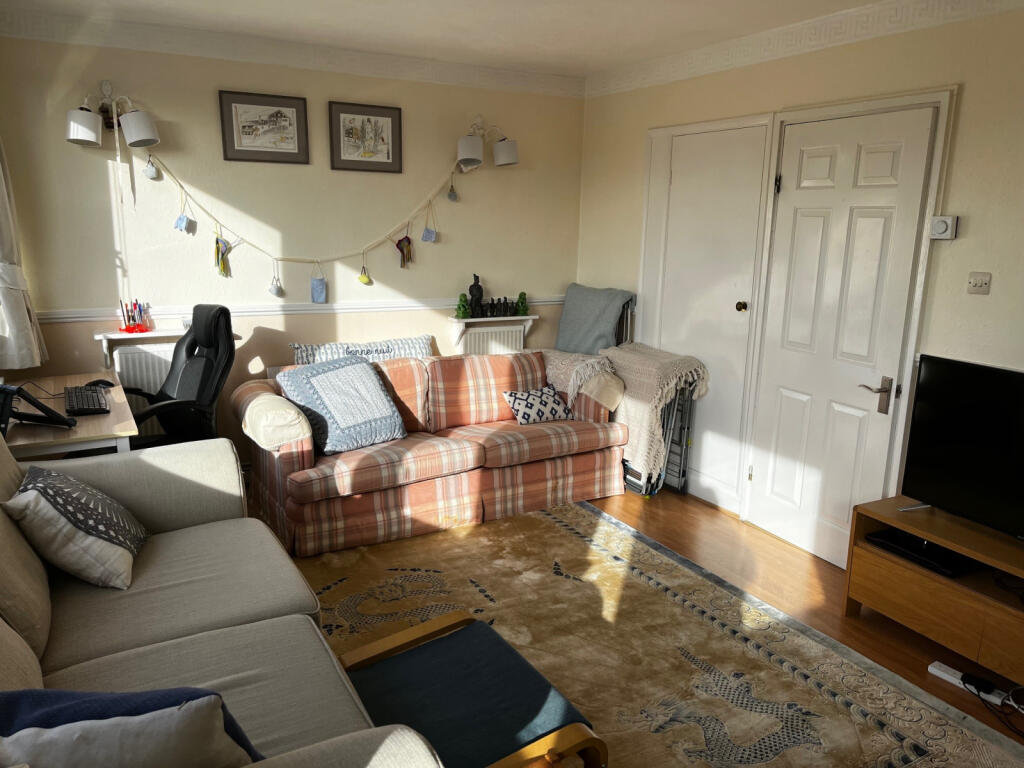 3 bed Annexe for rent in Deptford. From LONDON & COUNTRY - London 3 bed Annexe for rent in Deptford. From LONDON & COUNTRY - London