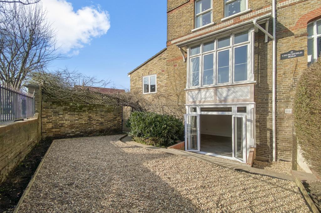2 bed 1st Floor Flat for rent in London. From London Homes Residential 2 bed 1st Floor Flat for rent in London. From London Homes Residential