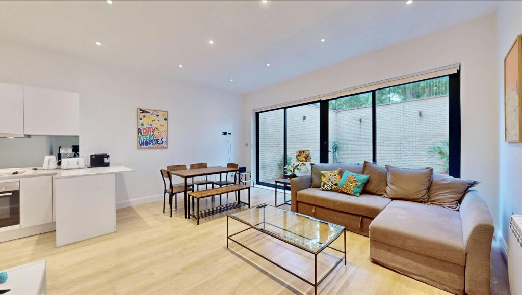 1 bed 1st Floor Flat for rent in Ealing. From London Homes Residential 1 bed 1st Floor Flat for rent in Ealing. From London Homes Residential