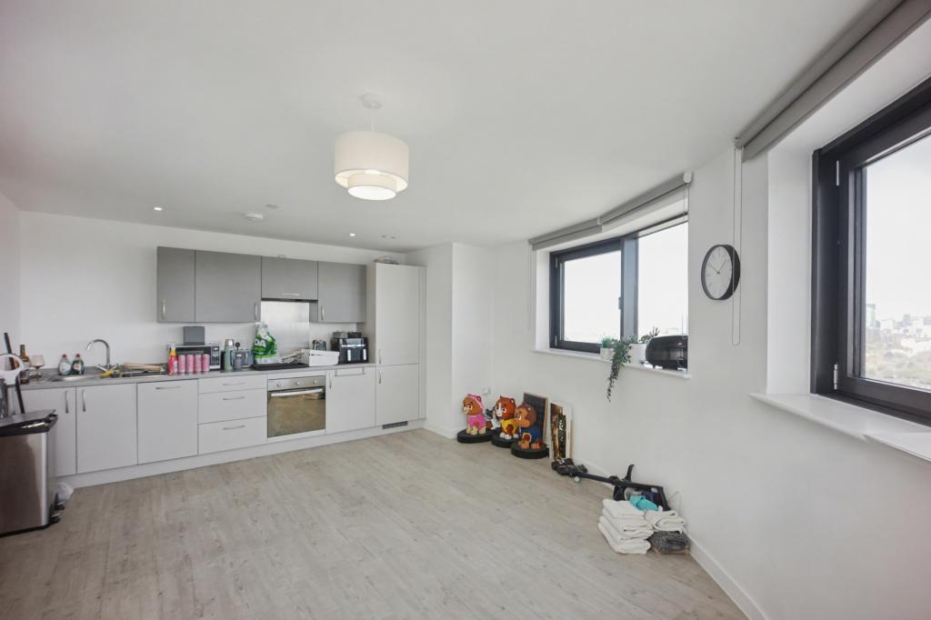 2 bed 1st Floor Flat for rent in Salford. From London Homes Residential 2 bed 1st Floor Flat for rent in Salford. From London Homes Residential