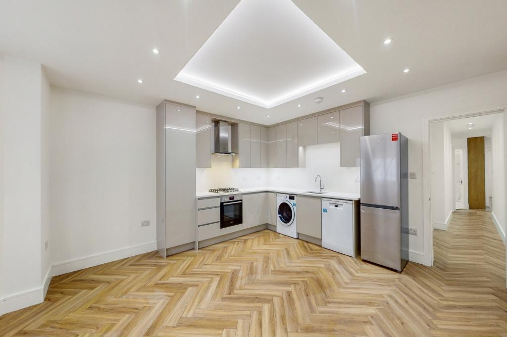 2 bed 1st Floor Flat for rent in Ealing. From London Homes Residential 2 bed 1st Floor Flat for rent in Ealing. From London Homes Residential