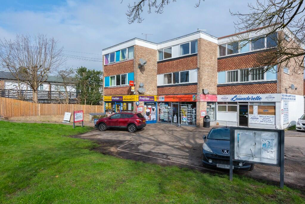 3 bed Annexe for rent in Yateley. From Henlys Estate Agents - Yateley