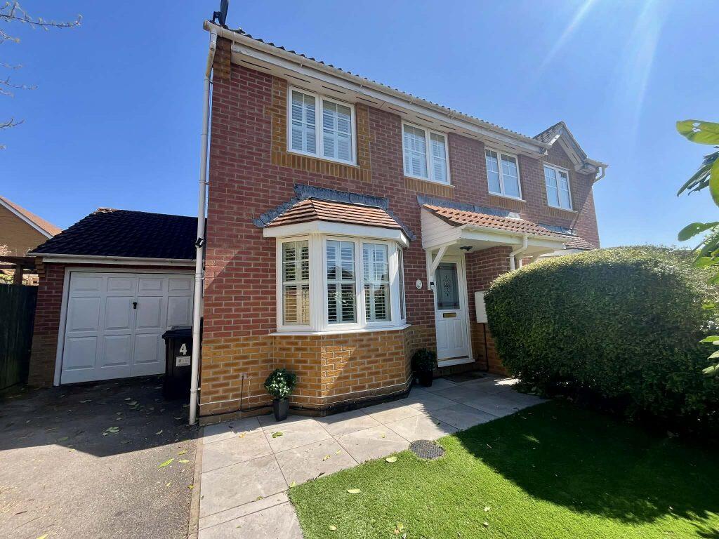 3 bed Semi Detached for rent in Cold Ash. From Henwick Properties - Thatcham