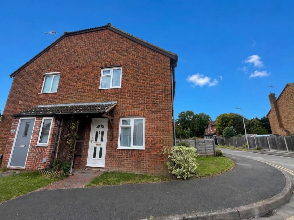 1 bed Semi Detached for rent in Thatcham. From Henwick Properties - Thatcham