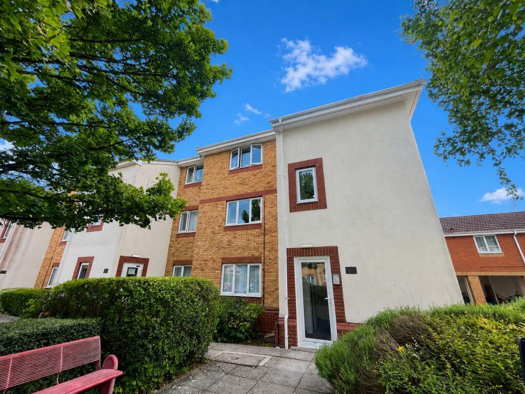 2 bed 1st Floor Flat for rent in Thatcham. From Henwick Properties - Thatcham 2 bed 1st Floor Flat for rent in Thatcham. From Henwick Properties - Thatcham