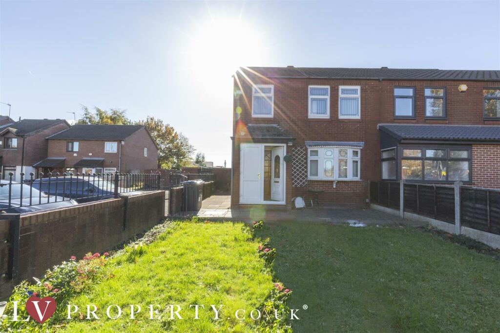 3 bed Detached House for rent in Birmingham. From LV PROPERTY