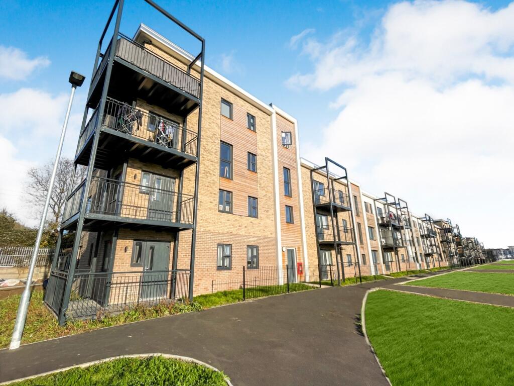 2 bed 1st Floor Flat for rent in Colchester. From M & P Estates - South Ockendon 2 bed 1st Floor Flat for rent in Colchester. From M & P Estates - South Ockendon