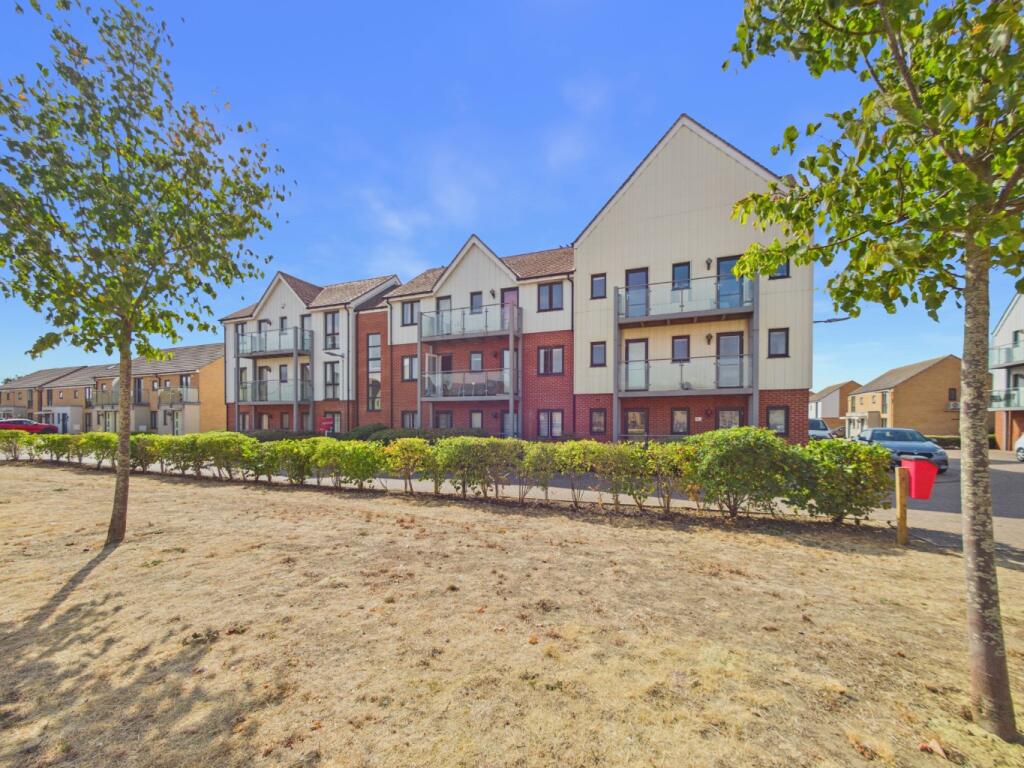 2 bed Apartment for rent in Aveley. From M & P Estates - South Ockendon 2 bed Apartment for rent in Aveley. From M & P Estates - South Ockendon