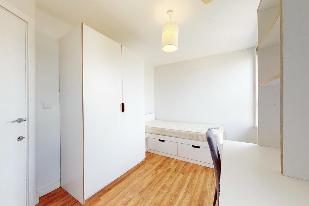 1 bed Student Flat for rent in London. From Macarthur Morrison
