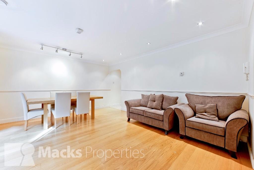 2 bed Flat for rent in London. From Macks Properties Ltd - Bromley