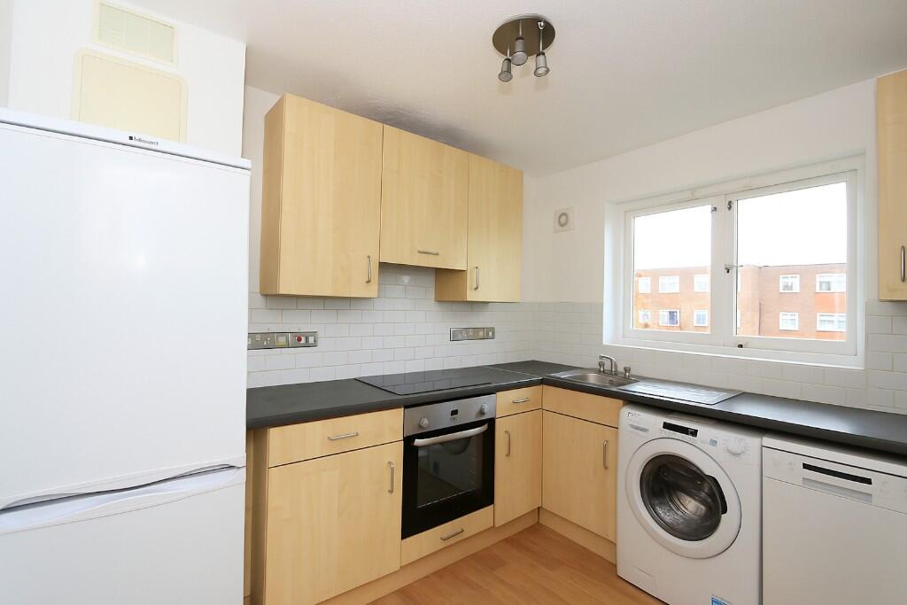 1 bed 1st Floor Flat for rent in London. From Macks Properties Ltd - Bickley