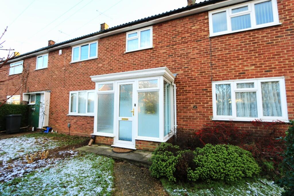 3 bed End of Terrace for rent in Sawbridgeworth. From Macks Properties Ltd - Bickley