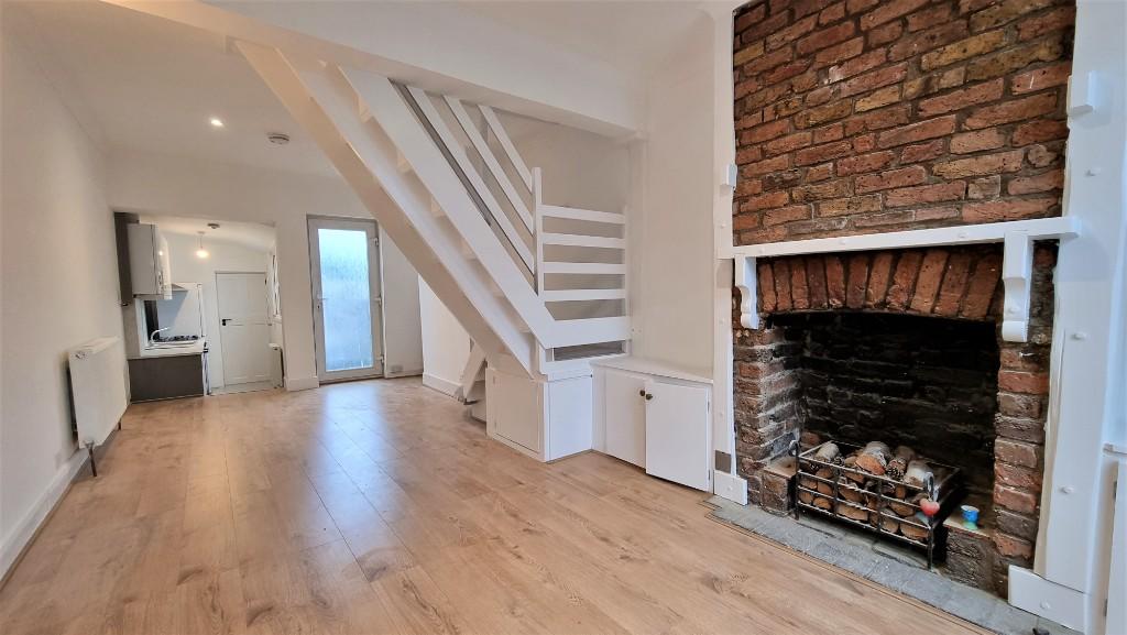 2 bed Mid Terraced House for rent in Croydon. From Macks Properties Ltd - Bickley