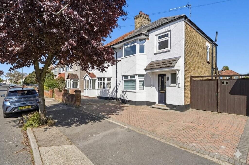 3 bed Semi Detached for rent in Sidcup. From Macks Properties Ltd - Bickley