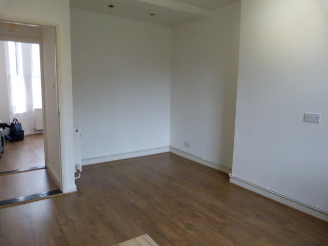 1 bed House (unspecified) for rent in Folkestone. From Macks Properties Ltd - Bickley