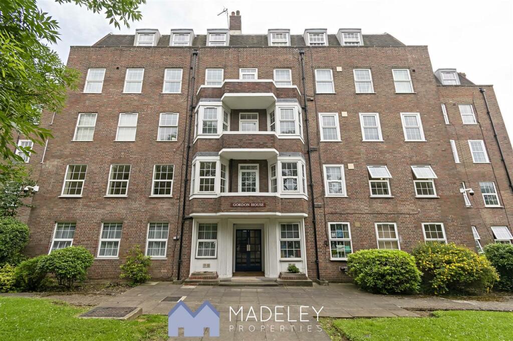 3 bed Apartment for rent in Wembley. From Madeley Properties