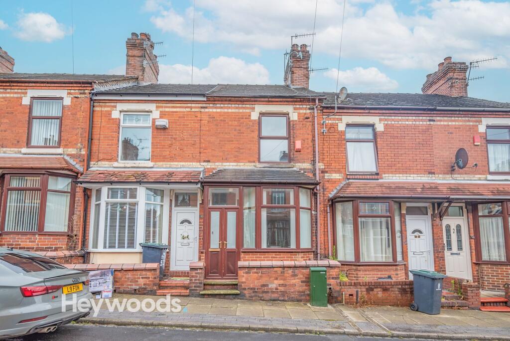 2 bed Mid Terraced House for rent in Stoke-on-Trent. From Heywoods - Newcastle-under-Lyme