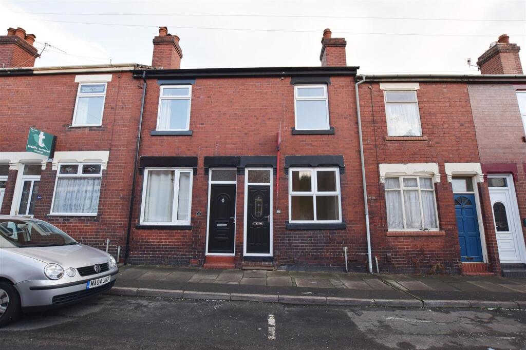 3 bed Mid Terraced House for rent in Hanchurch. From Heywoods - Newcastle-under-Lyme 3 bed Mid Terraced House for rent in Hanchurch. From Heywoods - Newcastle-under-Lyme