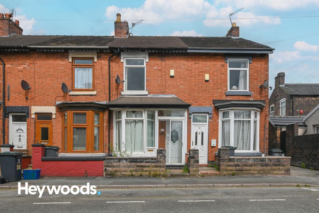 2 bed Mid Terraced House for rent in Stoke-on-Trent. From Heywoods - Newcastle-under-Lyme