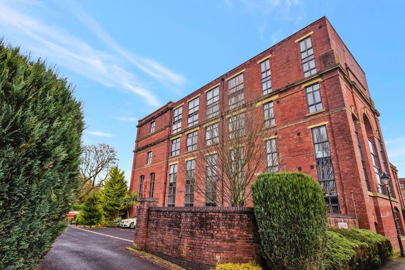 2 bed 1st Floor Flat for rent in Bolton. From Cardwells Sales - Lettings - Management & Commercial - Bolton