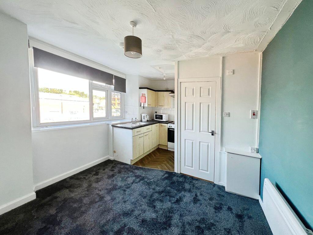 1 bed 1st Floor Flat for rent in Bolton. From Cardwells Sales - Lettings - Management & Commercial - Bolton 1 bed 1st Floor Flat for rent in Bolton. From Cardwells Sales - Lettings - Management & Commercial - Bolton