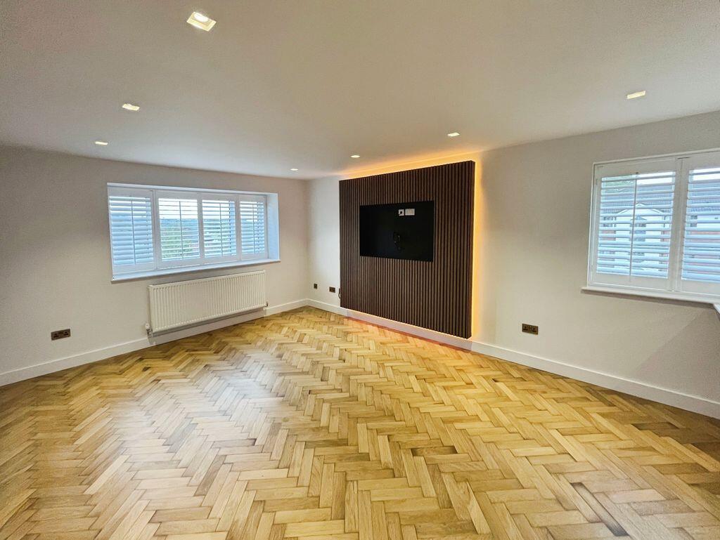 2 bed 1st Floor Flat for rent in Bolton. From Cardwells Sales - Lettings - Management & Commercial - Bolton