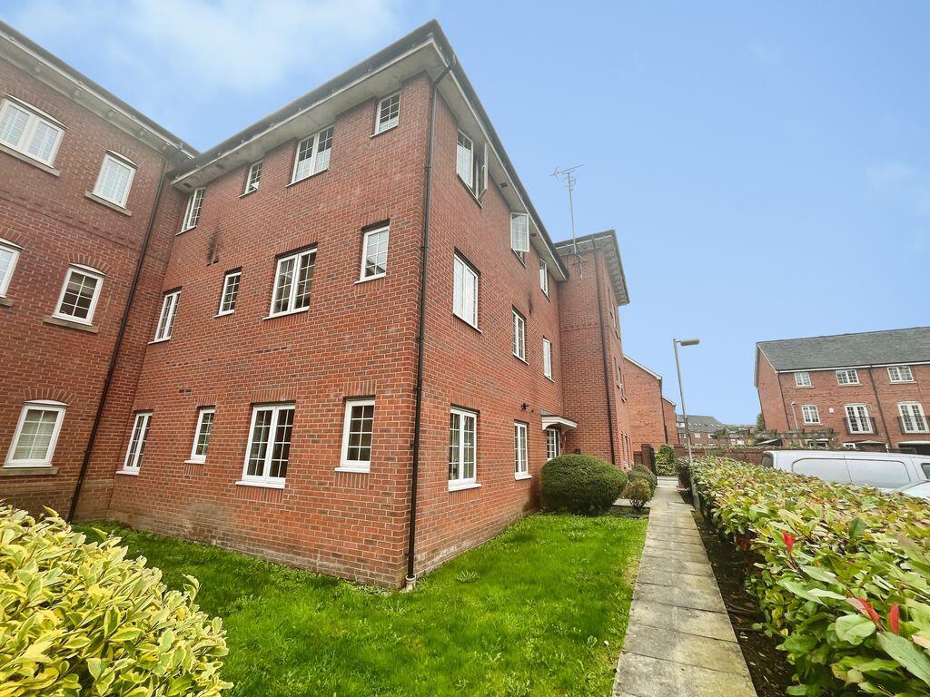 2 bed 1st Floor Flat for rent in Outwood. From Cardwells Sales - Lettings - Management & Commercial - Bolton 2 bed 1st Floor Flat for rent in Outwood. From Cardwells Sales - Lettings - Management & Commercial - Bolton