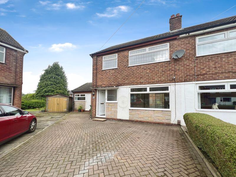4 bed Semi Detached for rent in Bolton. From Cardwells Sales - Lettings - Management & Commercial - Bolton 4 bed Semi Detached for rent in Bolton. From Cardwells Sales - Lettings - Management & Commercial - Bolton