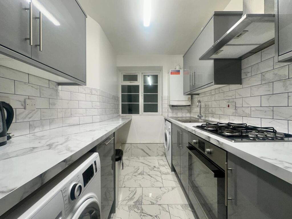 3 bed 1st Floor Flat for rent in Streatham. From Malixons