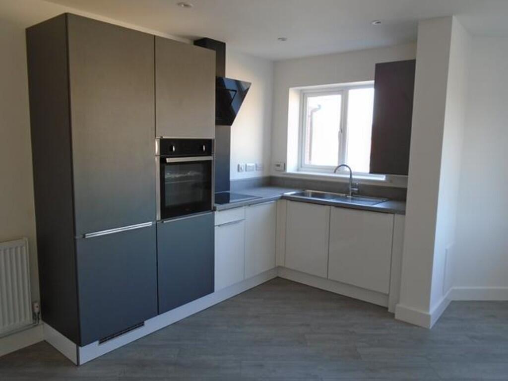 1 bed Apartment for rent in Auckley. From Highfield Property Management - Doncaster