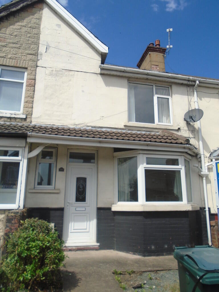 2 bed Mid Terraced House for rent in New Edlington. From Highfield Property Management - Doncaster