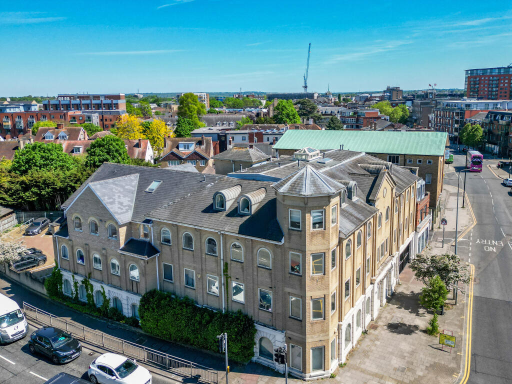 1 bed 1st Floor Flat for rent in Chelmsford. From HOME - Chelmsford 1 bed 1st Floor Flat for rent in Chelmsford. From HOME - Chelmsford