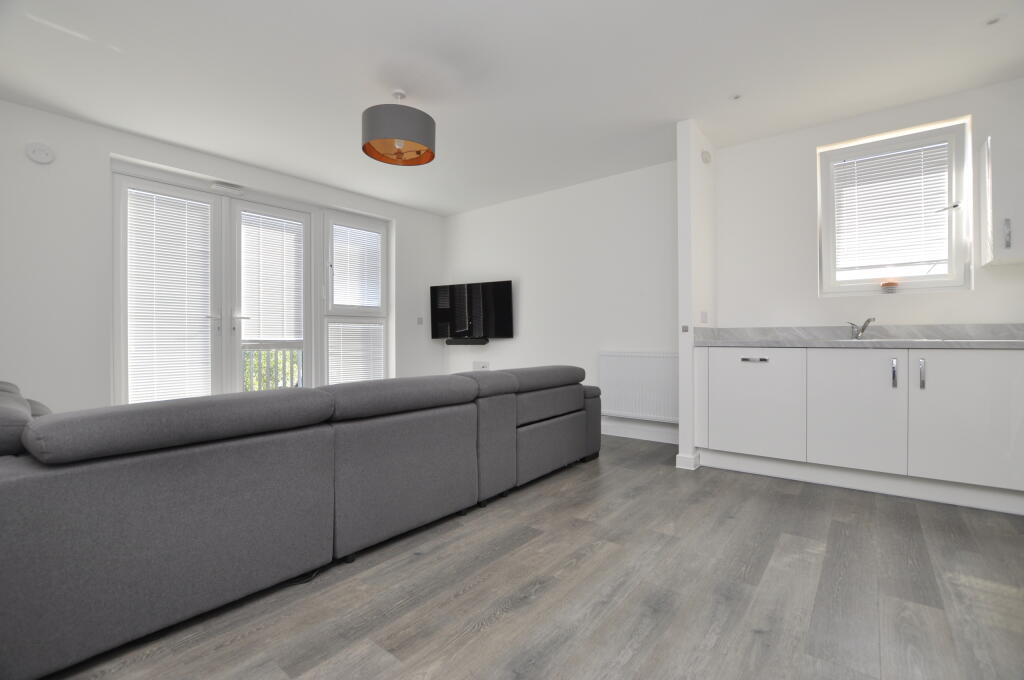 2 bed 1st Floor Flat for rent in Chelmsford. From HOME - Chelmsford