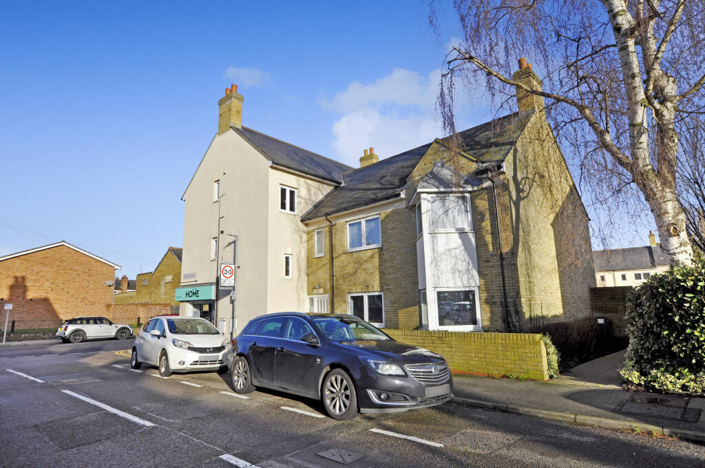 2 bed House (unspecified) for rent in Sandon. From HOME - Chelmsford