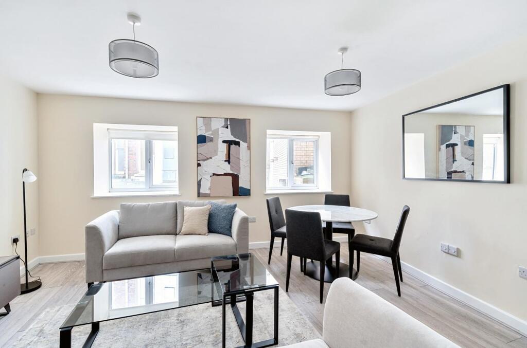 2 bed Apartment for rent in Bristol. From Mariana Real Estate