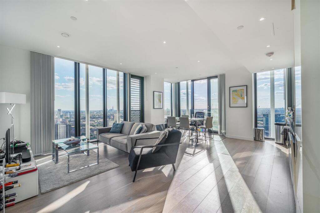 3 bed Apartment for rent in Stratford. From Mariana Real Estate