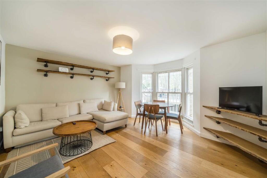 2 bed 1st Floor Flat for rent in Camberwell. From Marsh & Parsons - Brixton