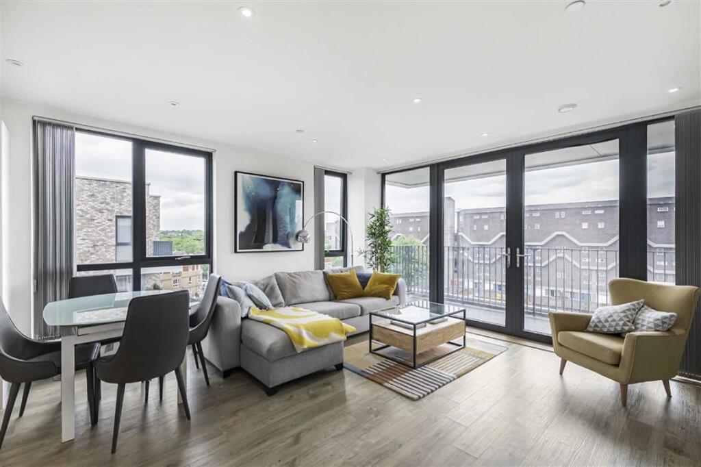 2 bed 1st Floor Flat for rent in London. From Marsh & Parsons - Brixton