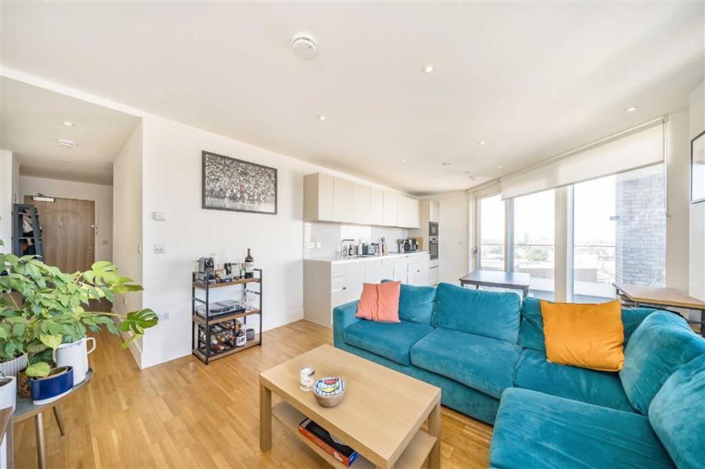 2 bed 1st Floor Flat for rent in Clapham. From Marsh & Parsons - Brixton 2 bed 1st Floor Flat for rent in Clapham. From Marsh & Parsons - Brixton