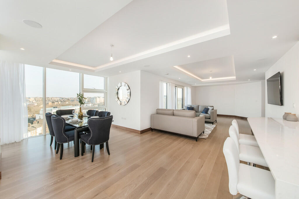 3 bed Penthouse for rent in Wandsworth. From Martin & Co - Battersea Reach