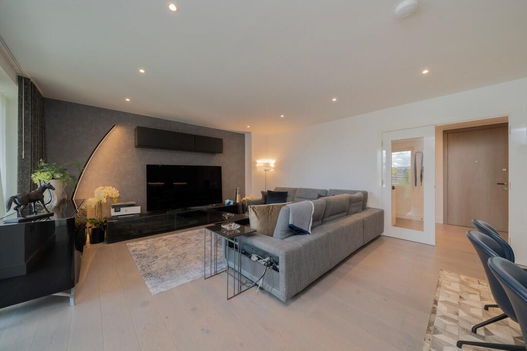 3 bed Apartment for rent in Wandsworth. From Martin & Co - London Riverside