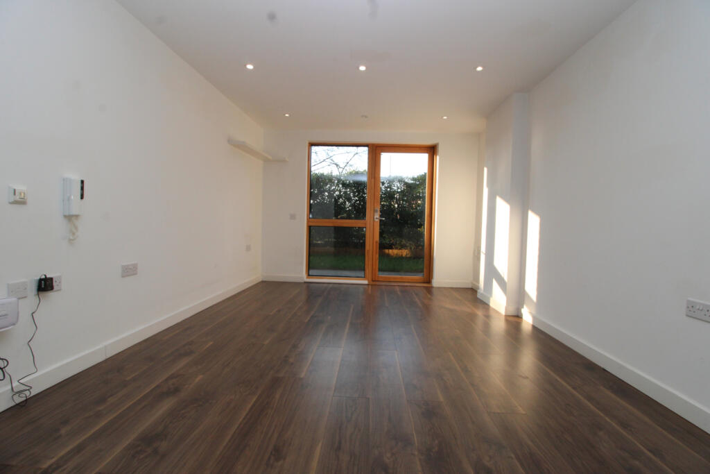 1 bed 1st Floor Flat for rent in Willesden. From Homesearch Ltd - Ealing