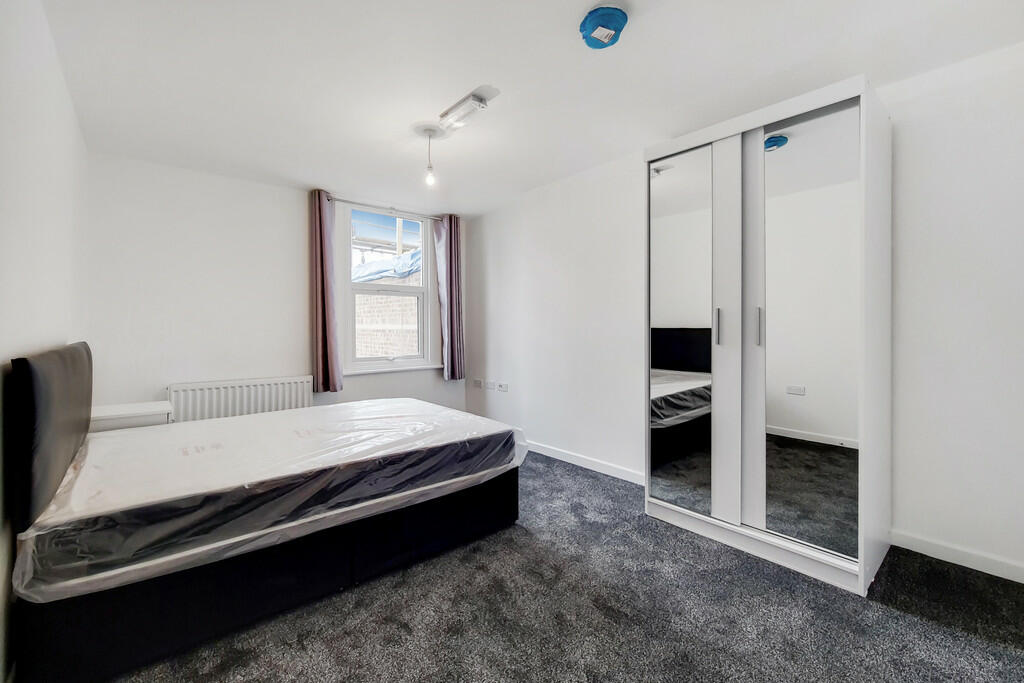 1 bed Room for rent in Kingston upon Thames. From Martin & Co - Kingston