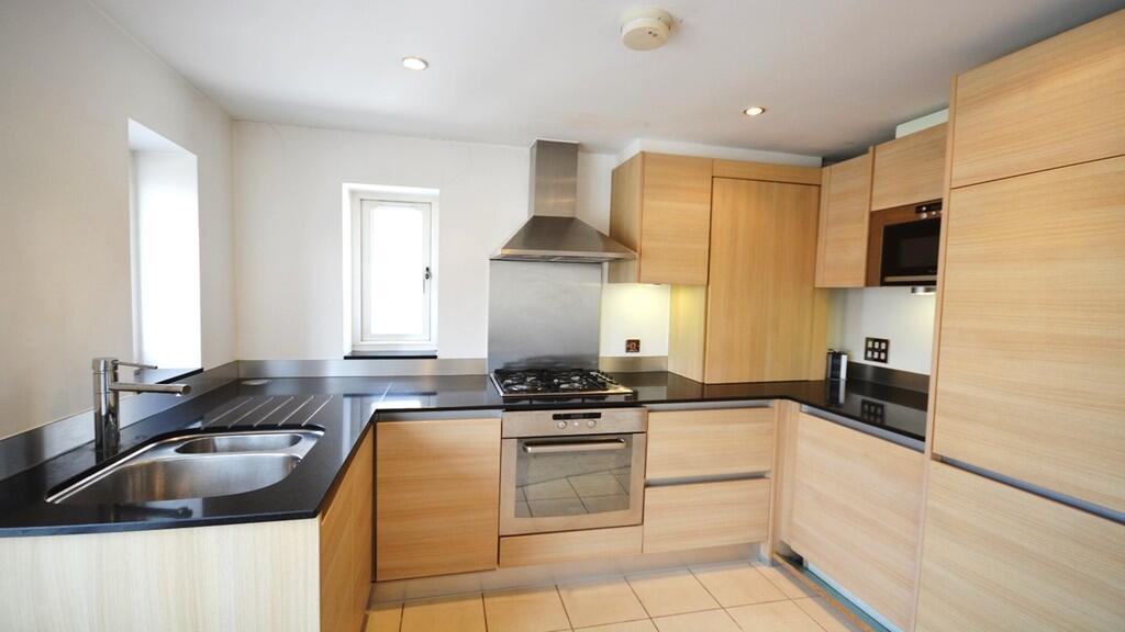 1 bed Apartment for rent in Teddington. From Martin & Co - Kingston