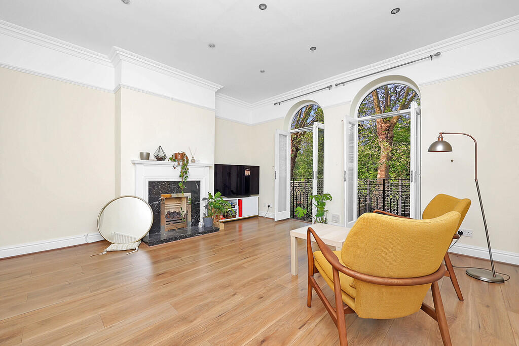 4 bed Town House for rent in Richmond. From Martin & Co - Kingston 4 bed Town House for rent in Richmond. From Martin & Co - Kingston