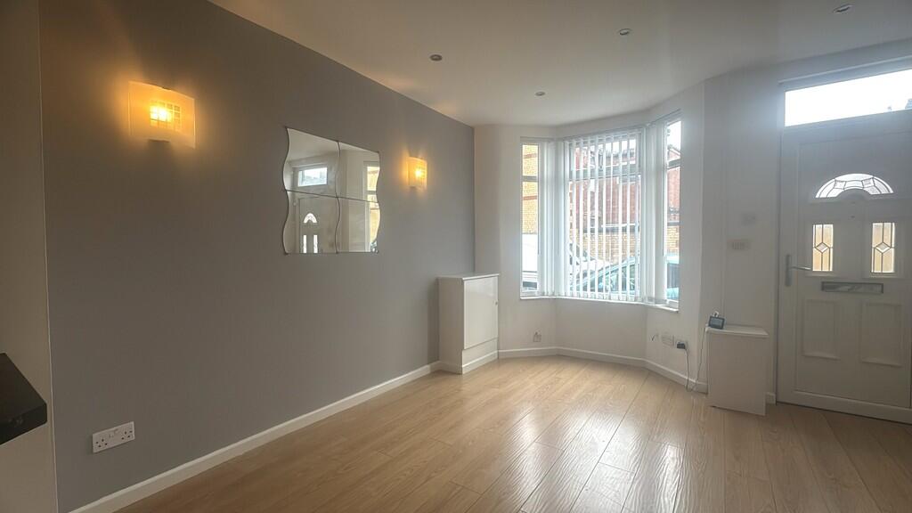 2 bed Mid Terraced House for rent in Liverpool. From Homesure Property - Liverpool
